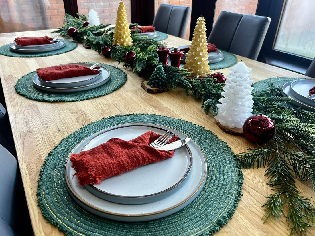 How to dress your dining table at Christmas