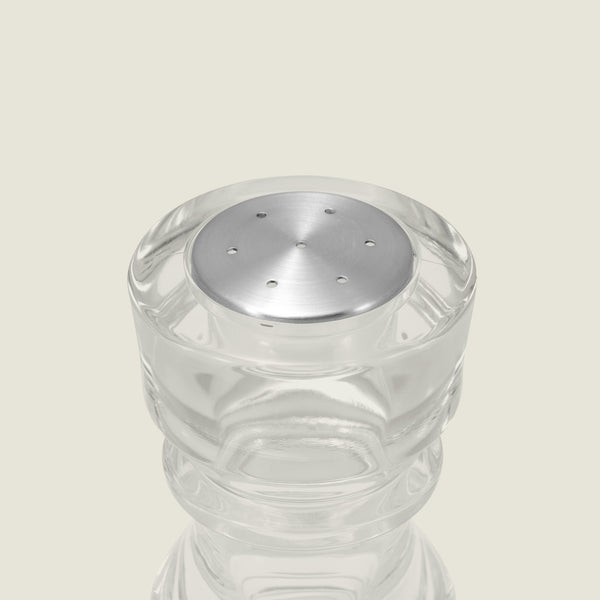 #130mm #singleshaker 
The Cole & Mason London Acrylic Salt & Pepper Shaker features a clear acrylic body with a round, silver-toned top and small holes, shown on a light beige background.